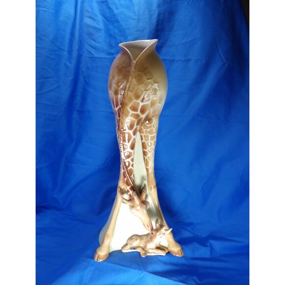 Elegant Franz Porcelain "Endless Beauty" Giraffe with Baby Vase
